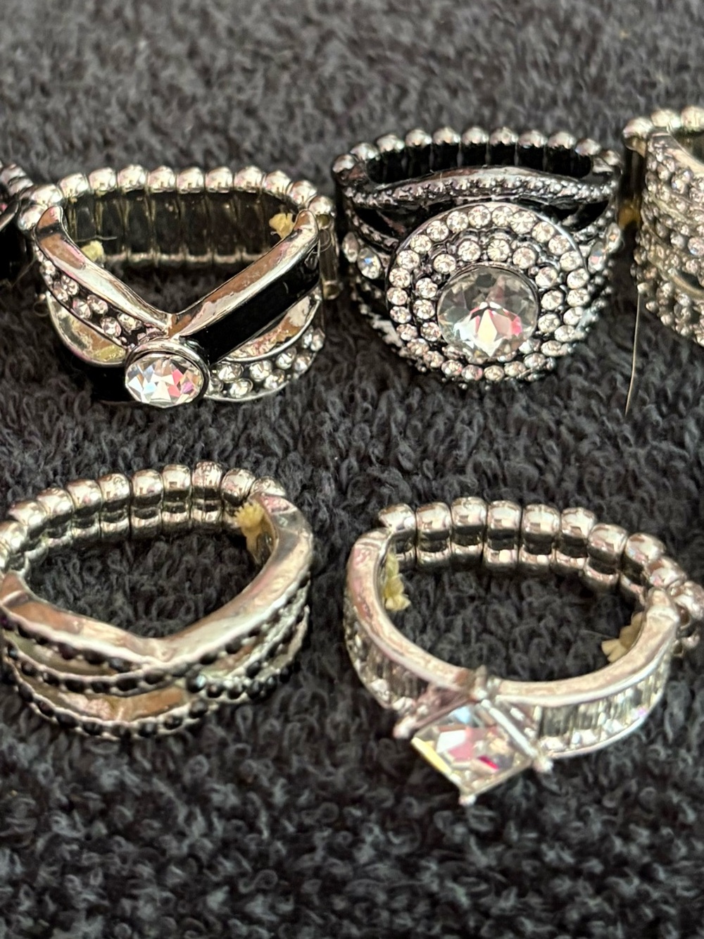 Paparazzi Costume Rings Mixed lot. Flexible stretch bands. Fits finger szs 6-10. - Picture 3 of 5
